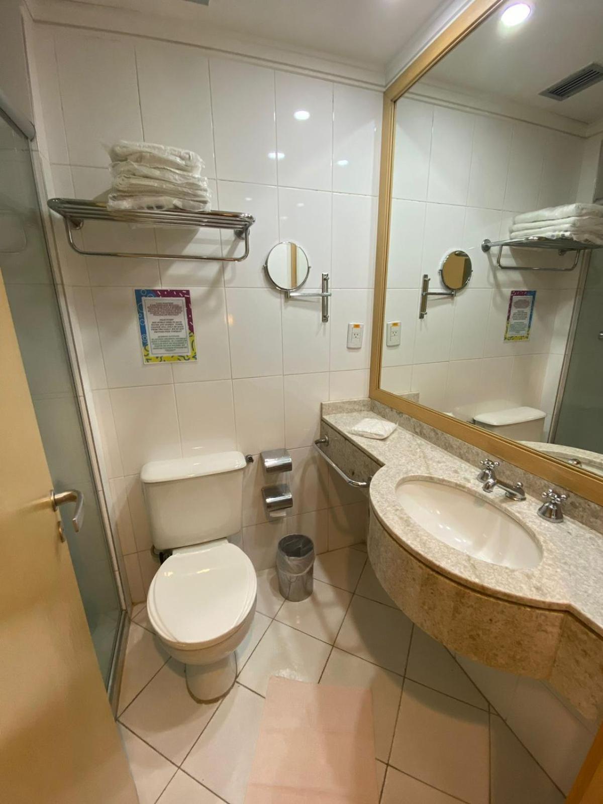 Flat Hotel Em Guarulhos Eksteriør bilde